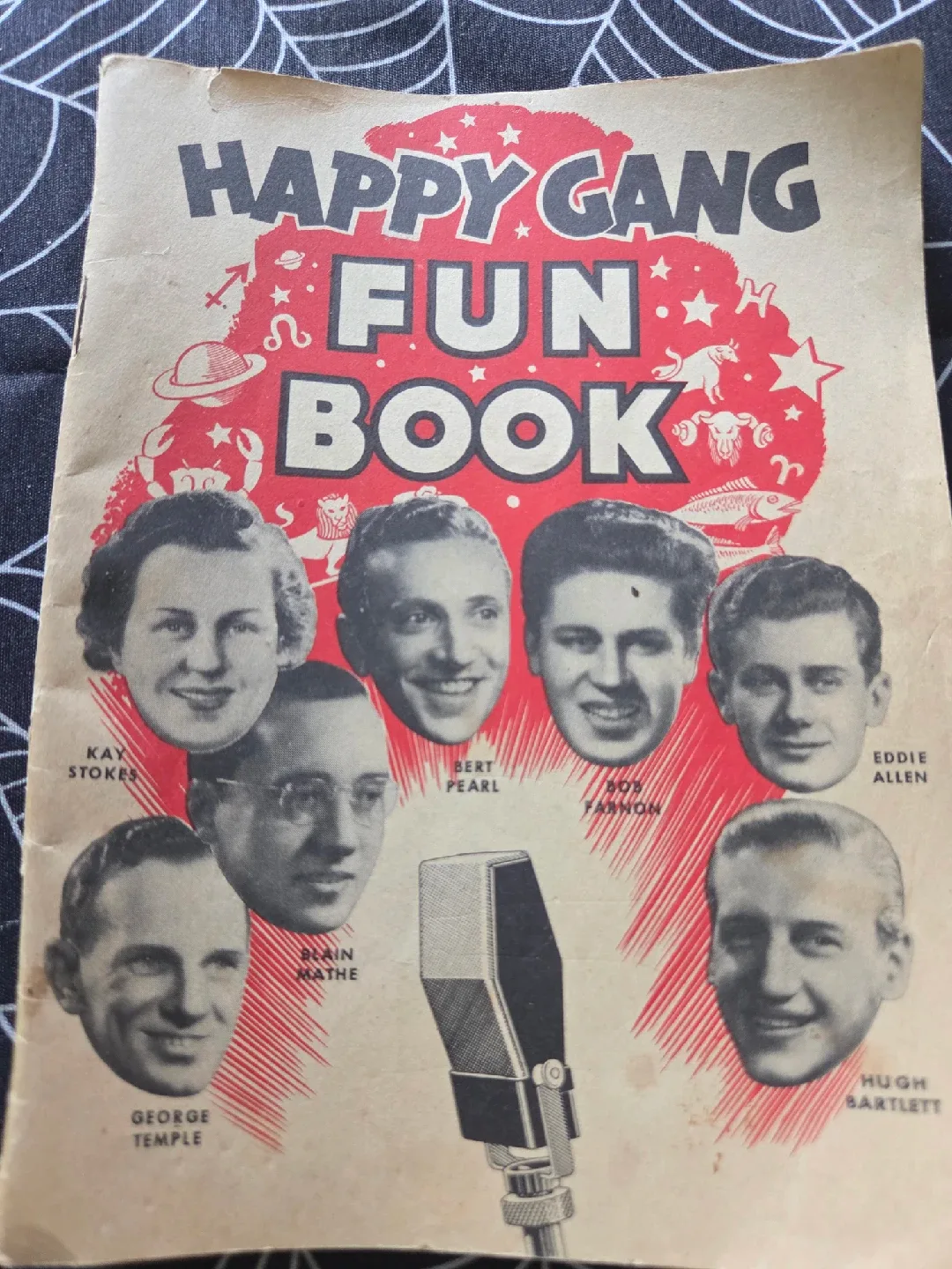 Happy Gang Fun Book thumbnail