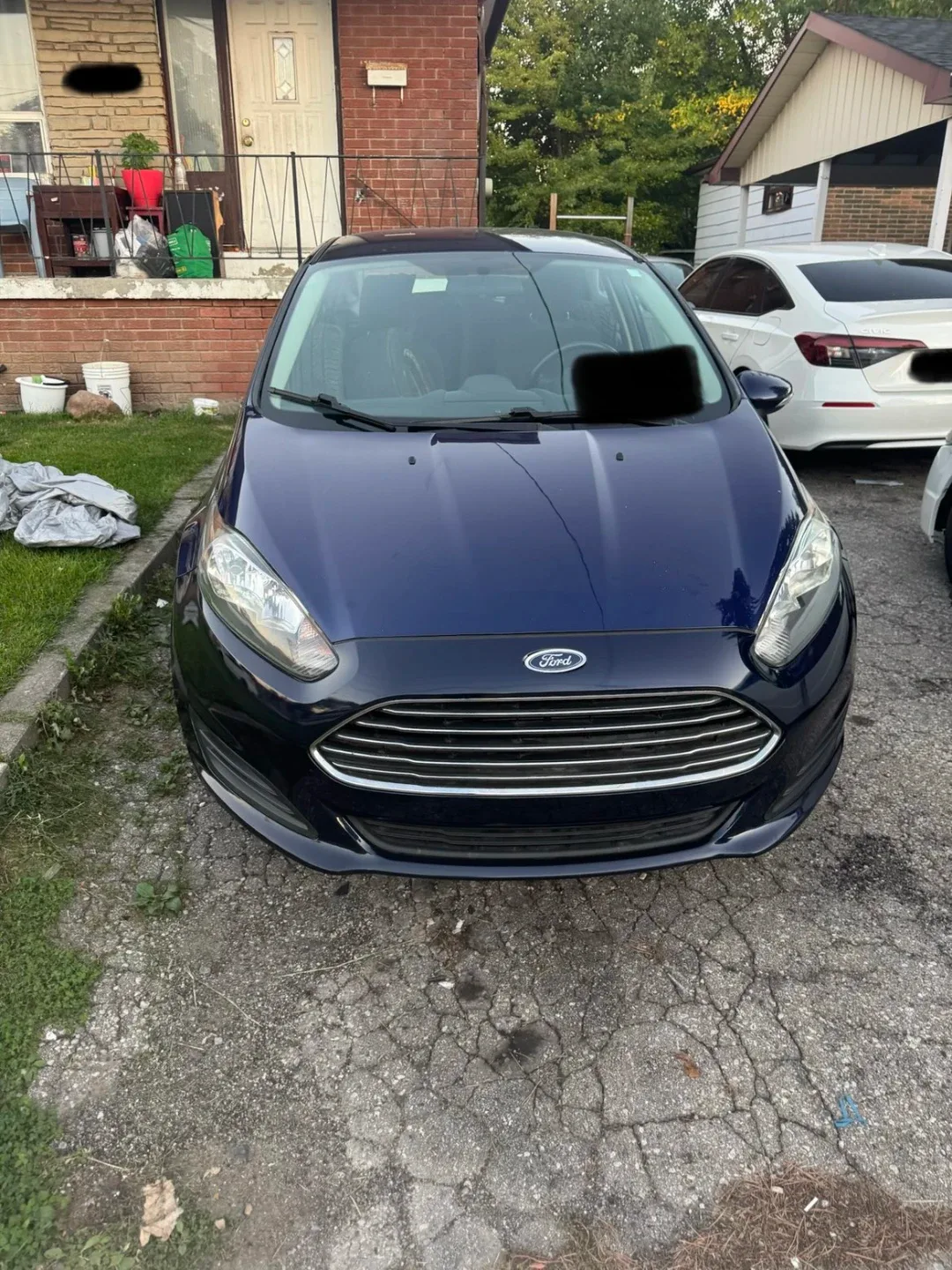 2016 Ford Fiesta SE - Blue Sedan image indicator(4)