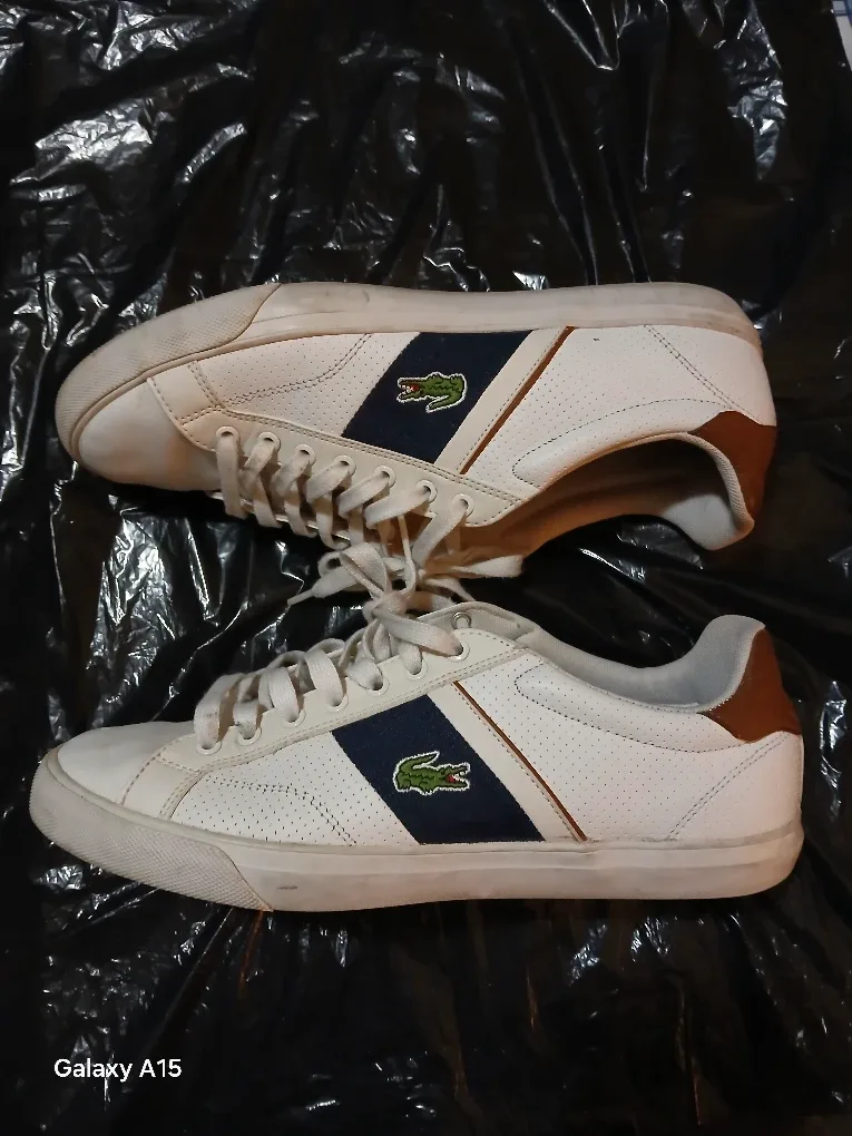 Lacoste White Leather Sneakers - Size 9 image indicator(2)