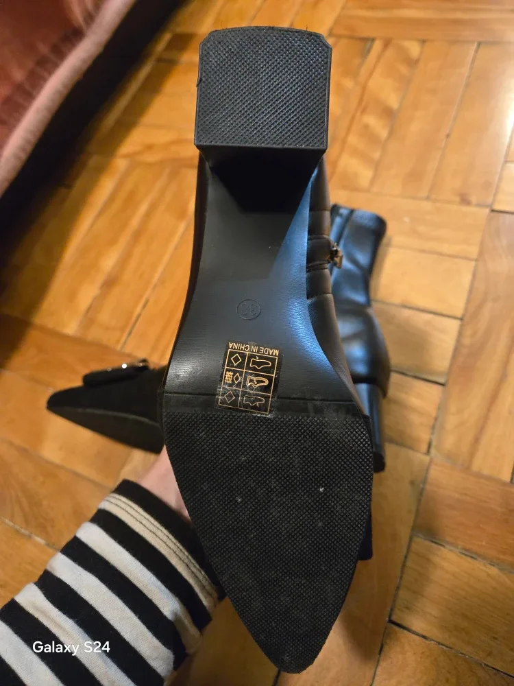 Black Ankle Boots - Size 38 image indicator(3)