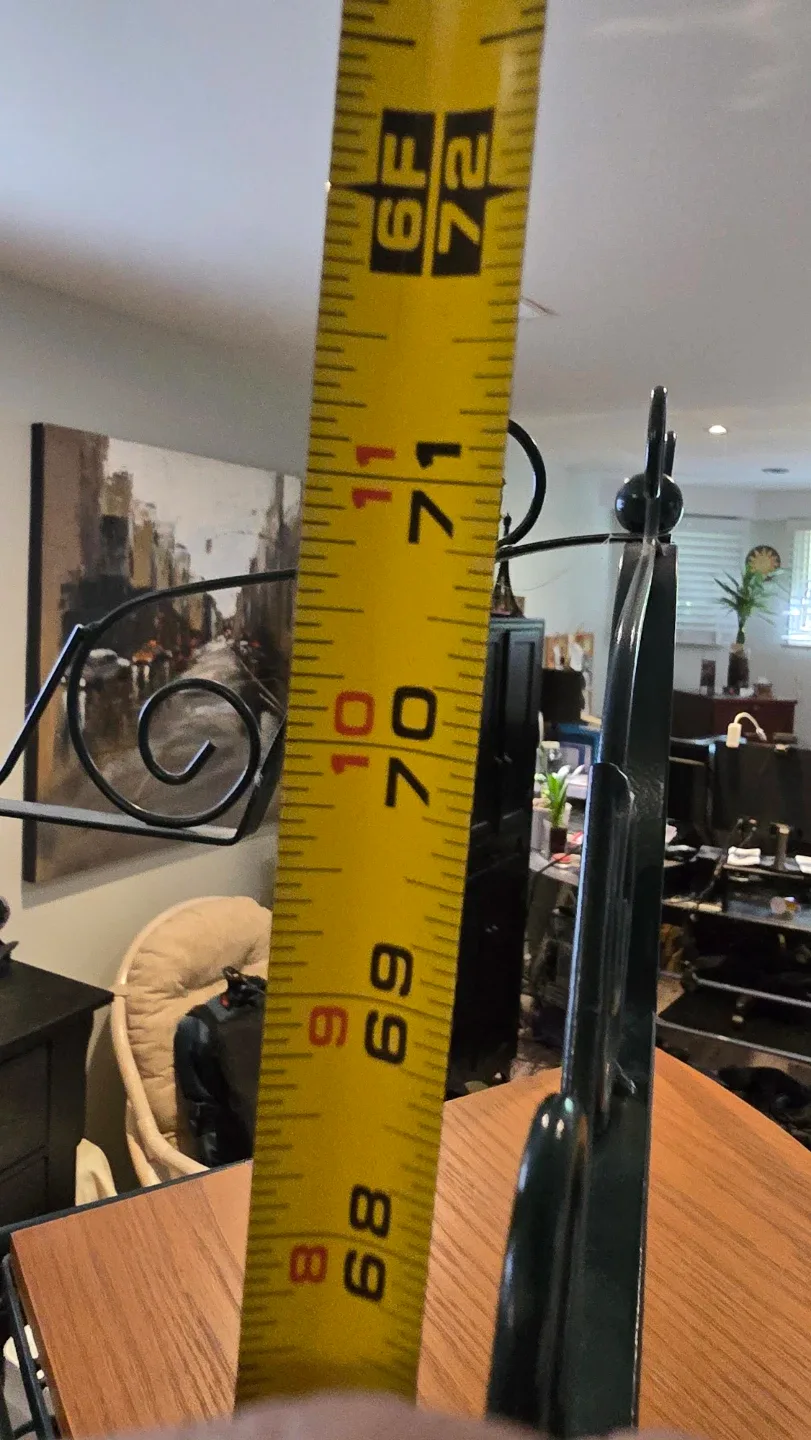 Corner Shelf with Wood Shelves image indicator(6)