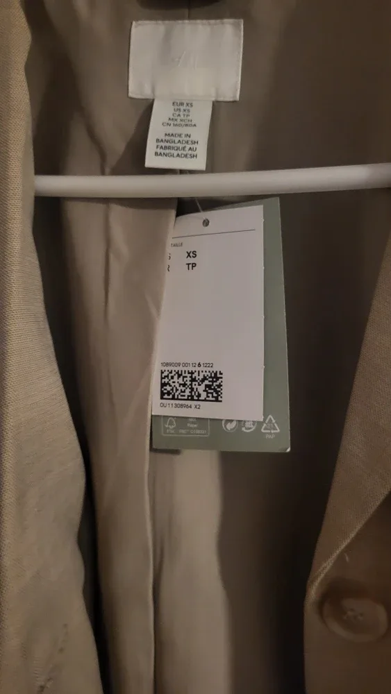 New H&M Beige Blazer - Size XS image indicator(5)