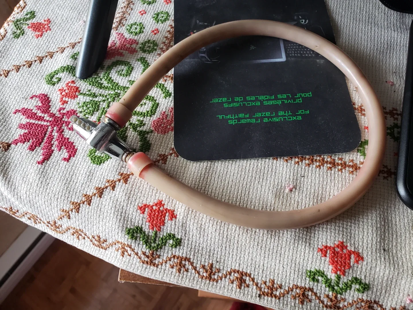 Used Red Cable Bike Lock image indicator(3)