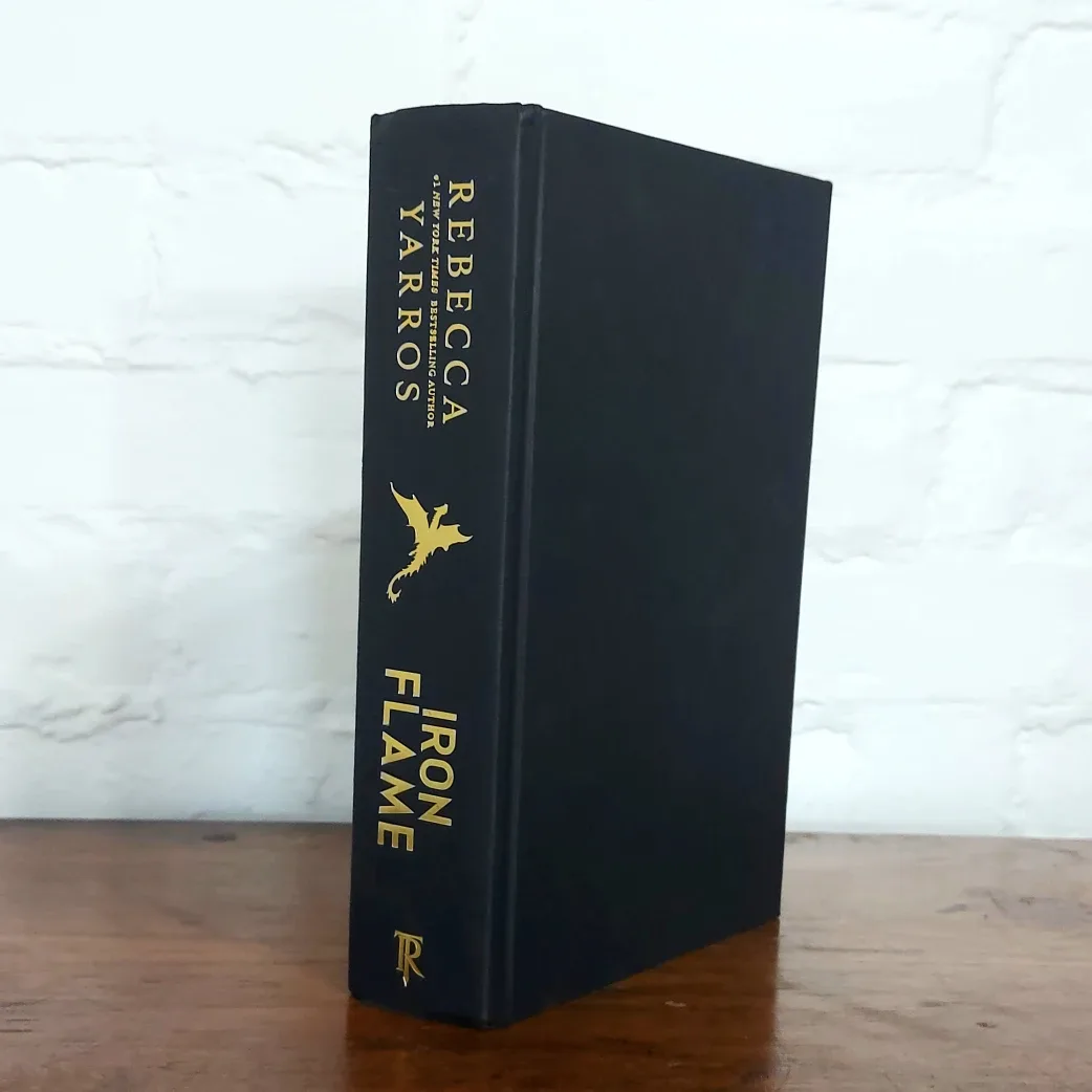 Iron Flame hardcover book by Rebecca Yarros image indicator(2)