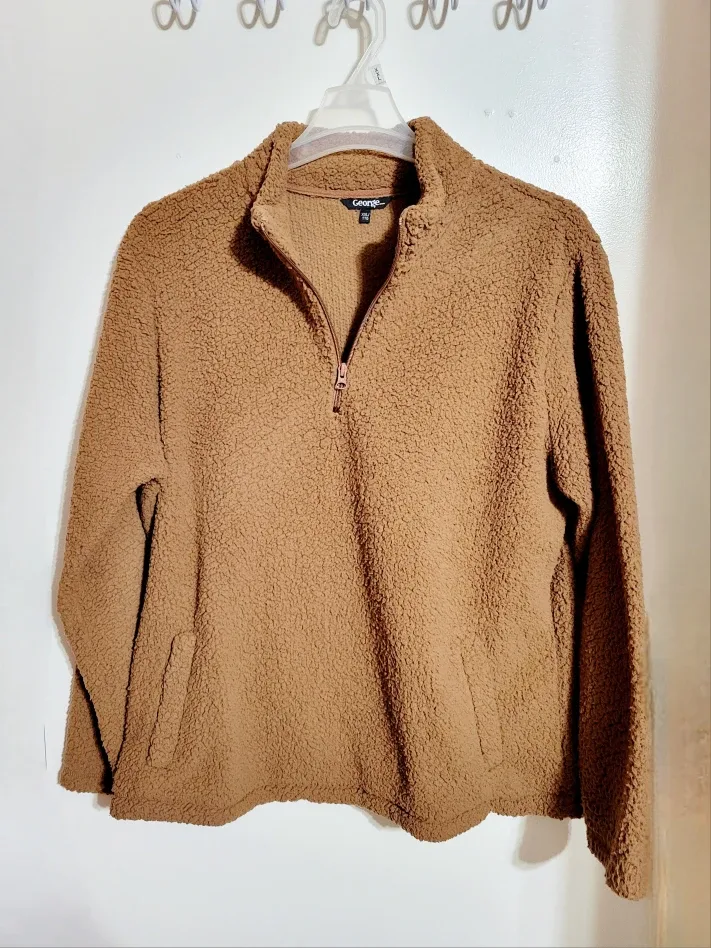 Cozy Sherpa Sweater image indicator(2)