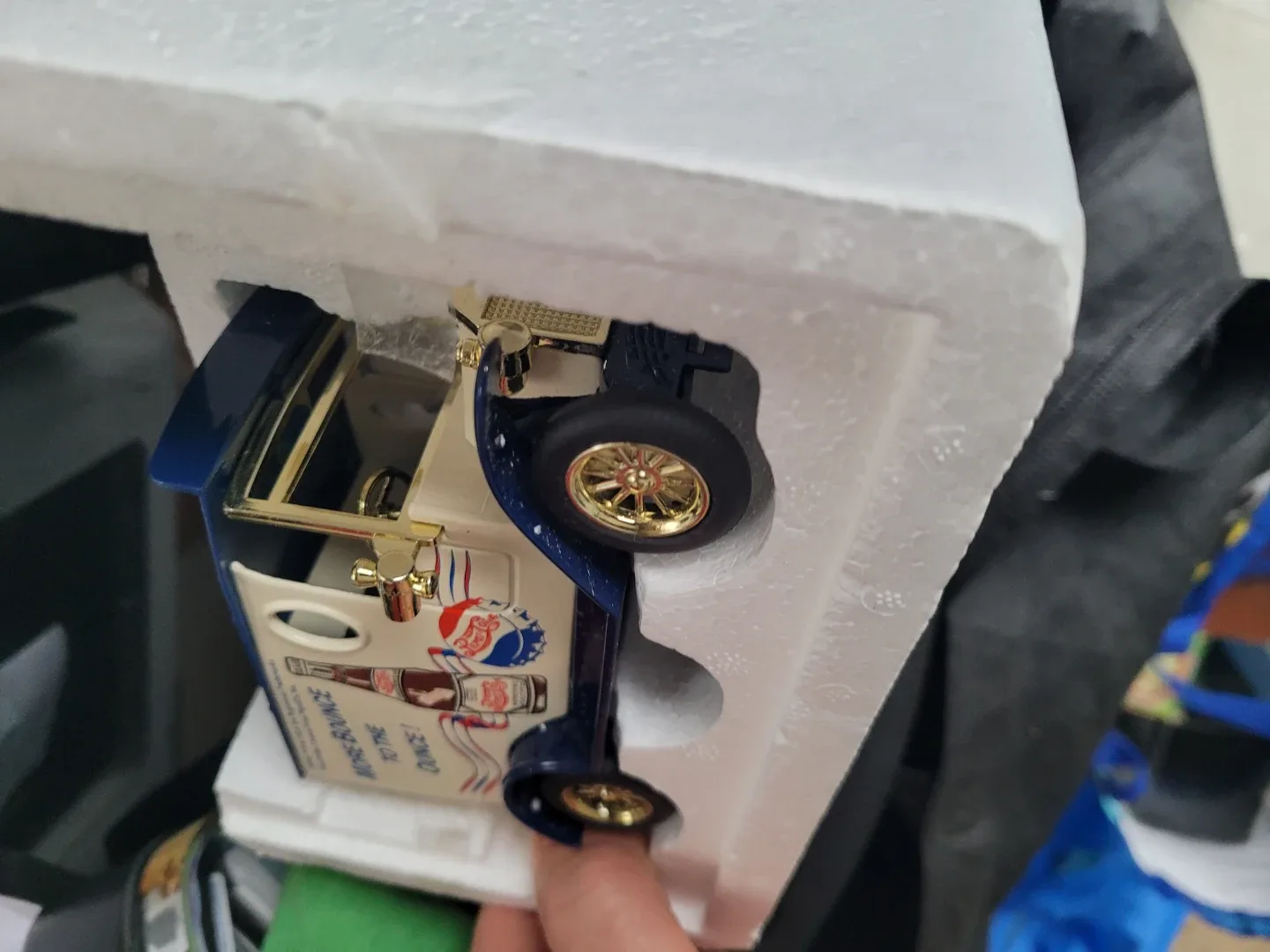 Pepsi Cola 1913 Delivery Bank Truck image indicator(4)