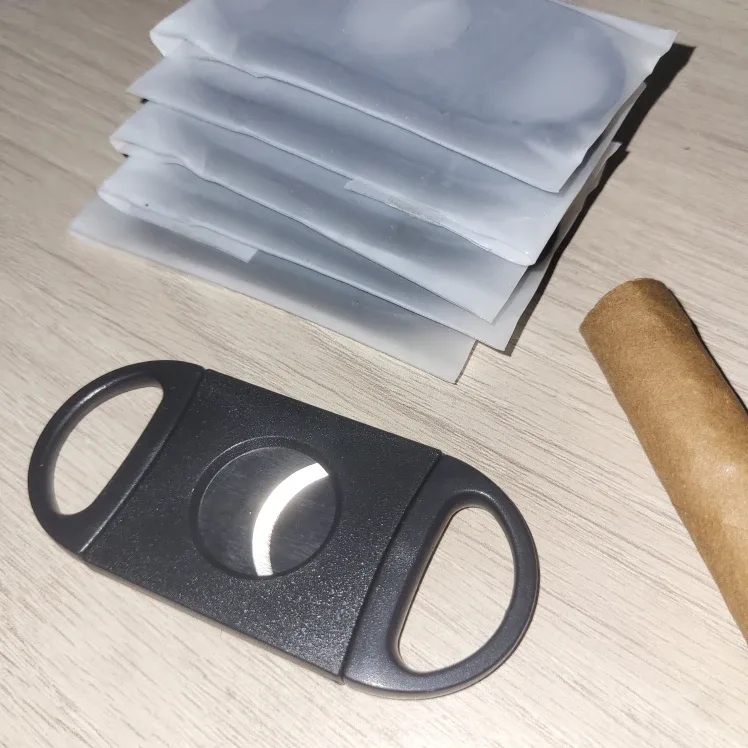 Black Cigar Cutter