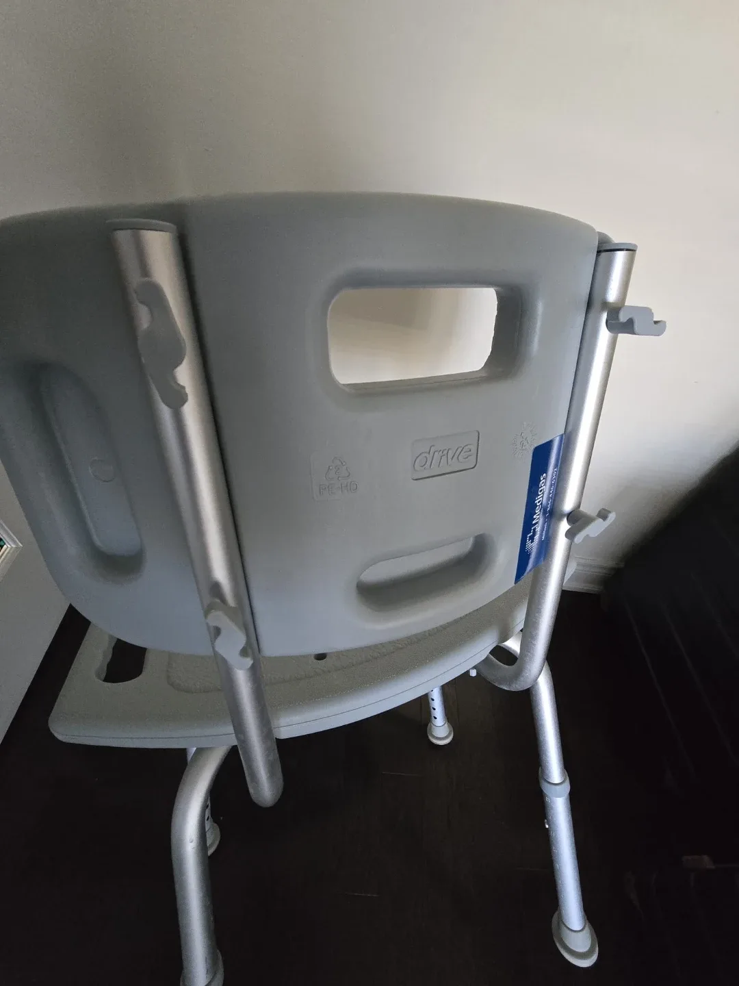 Drive Medical Shower Chair with Back and Arms image indicator(4)