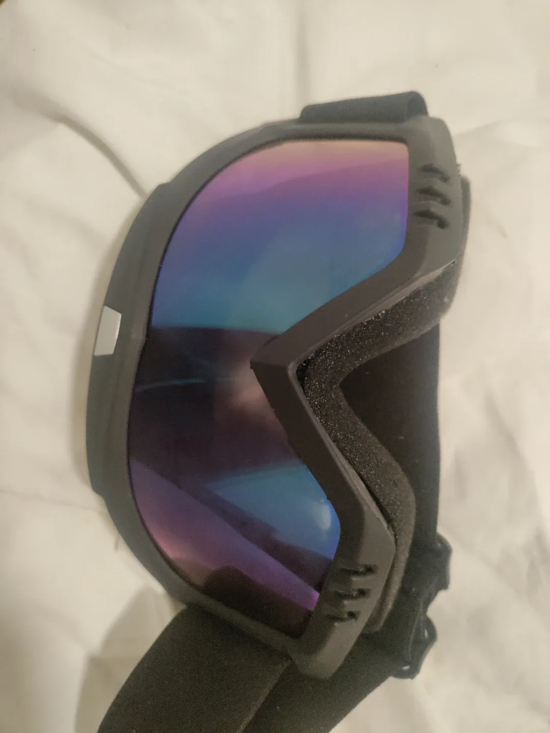 Ski/Snowboard Goggles - Black Frame image indicator(2)