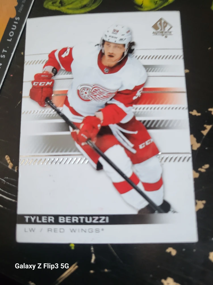 Tyler Bertuzzi Red Wings Hockey Card