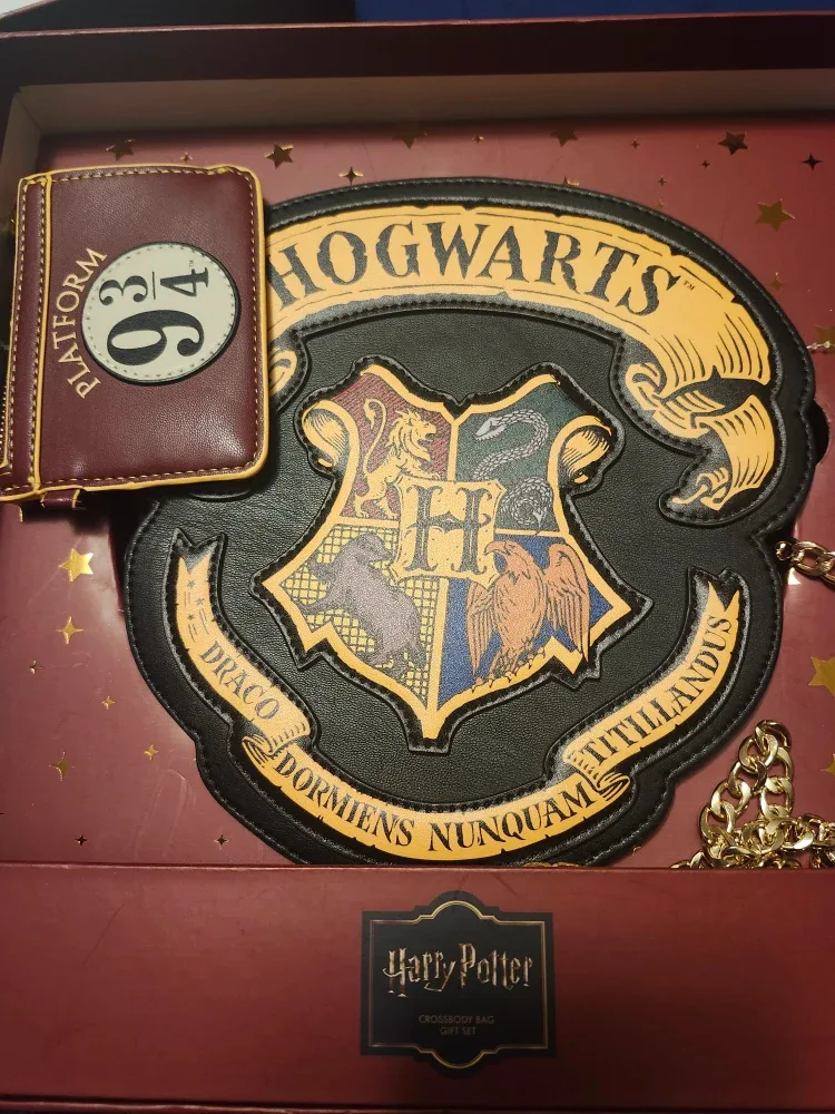 Harry Potter Hogwarts Crossbody Bag Gift Set