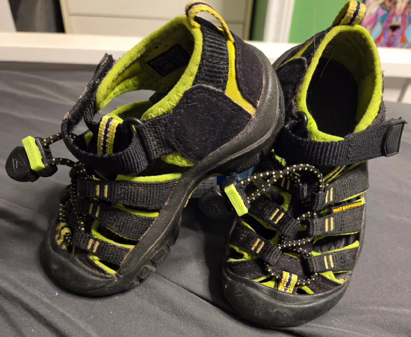 KEEN Toddler Water Sandals - Size 9 image indicator(3)