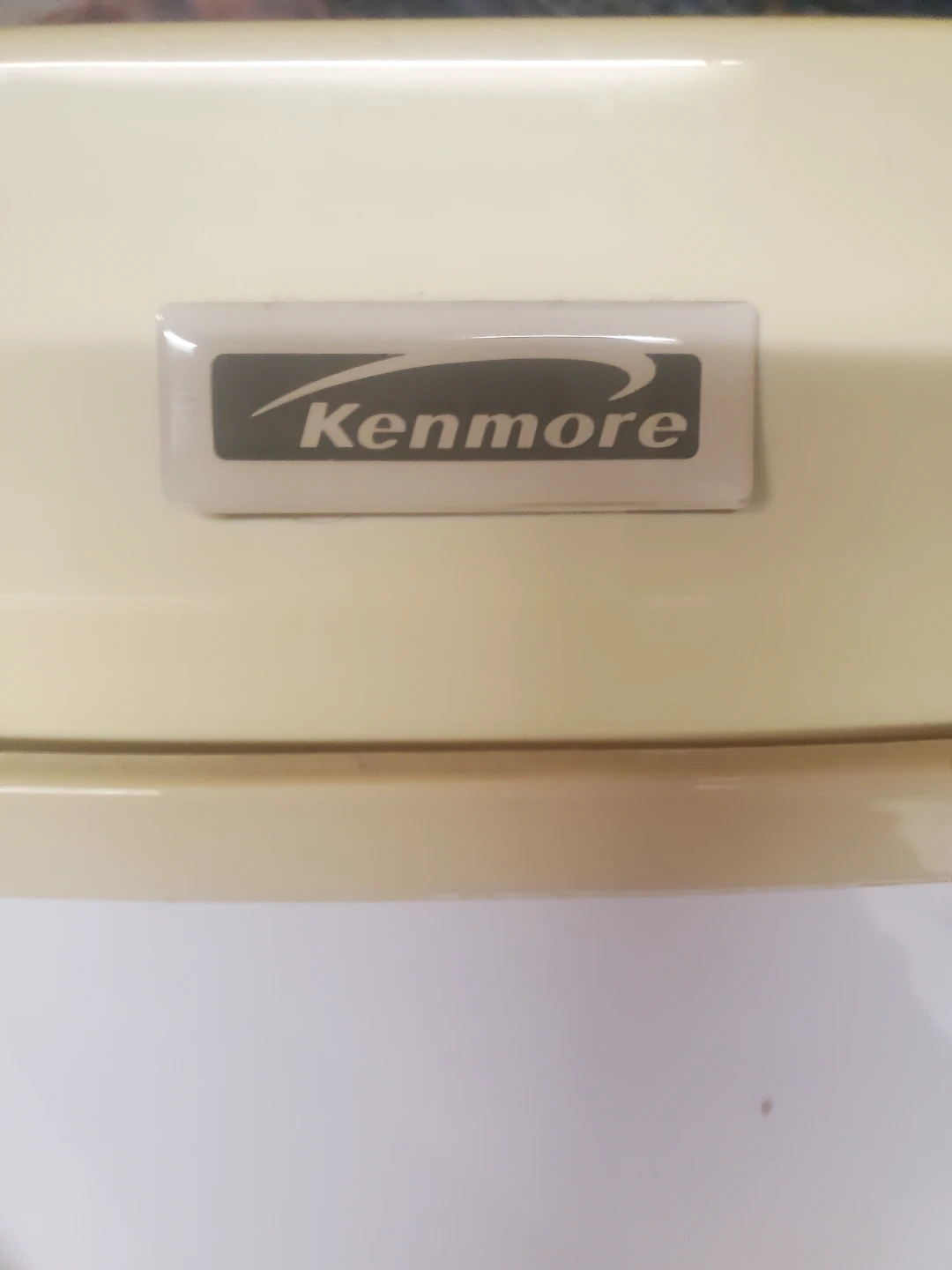 Kenmore Compact Refrigerator - White - photo 3