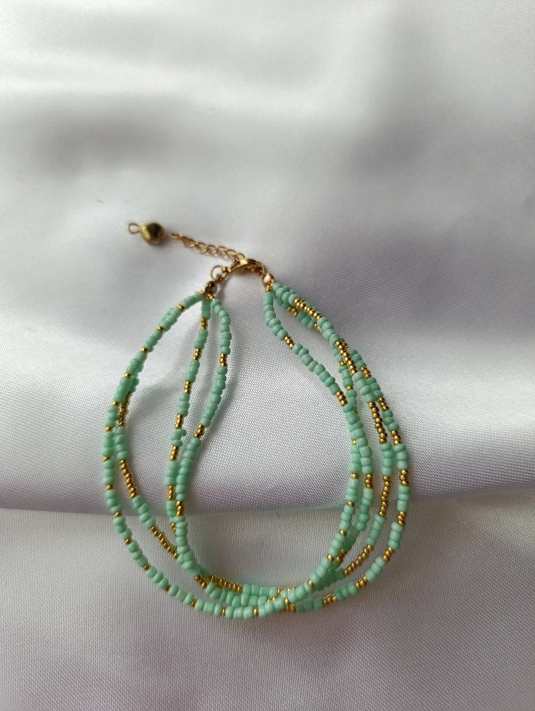 Handmade Beaded Bracelets - photo 4