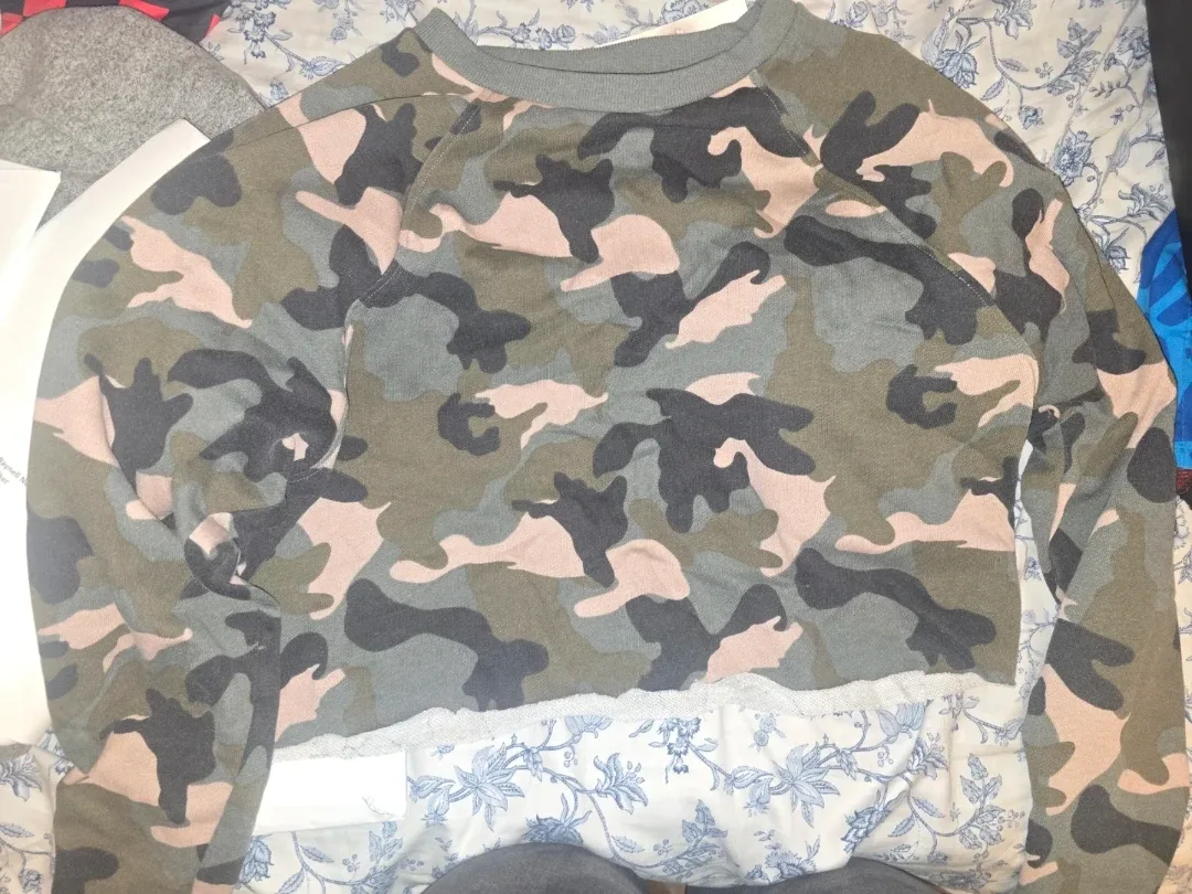 H&M Divided Camo Sweater - Size Small