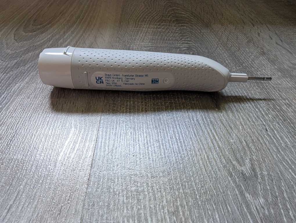 Oral-B Interdental Brush System