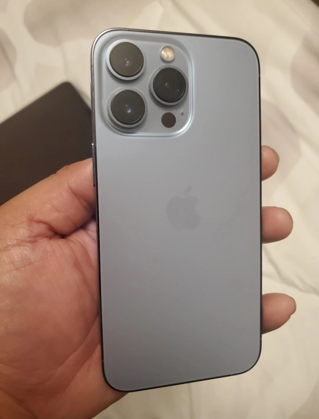 iPhone 13 Pro Max - Silver - photo 4