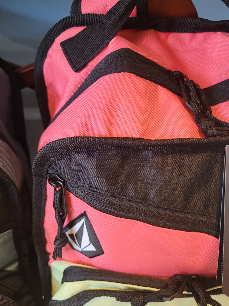 Volcom Backpacks (Youth) - NEW!!! - photo 4