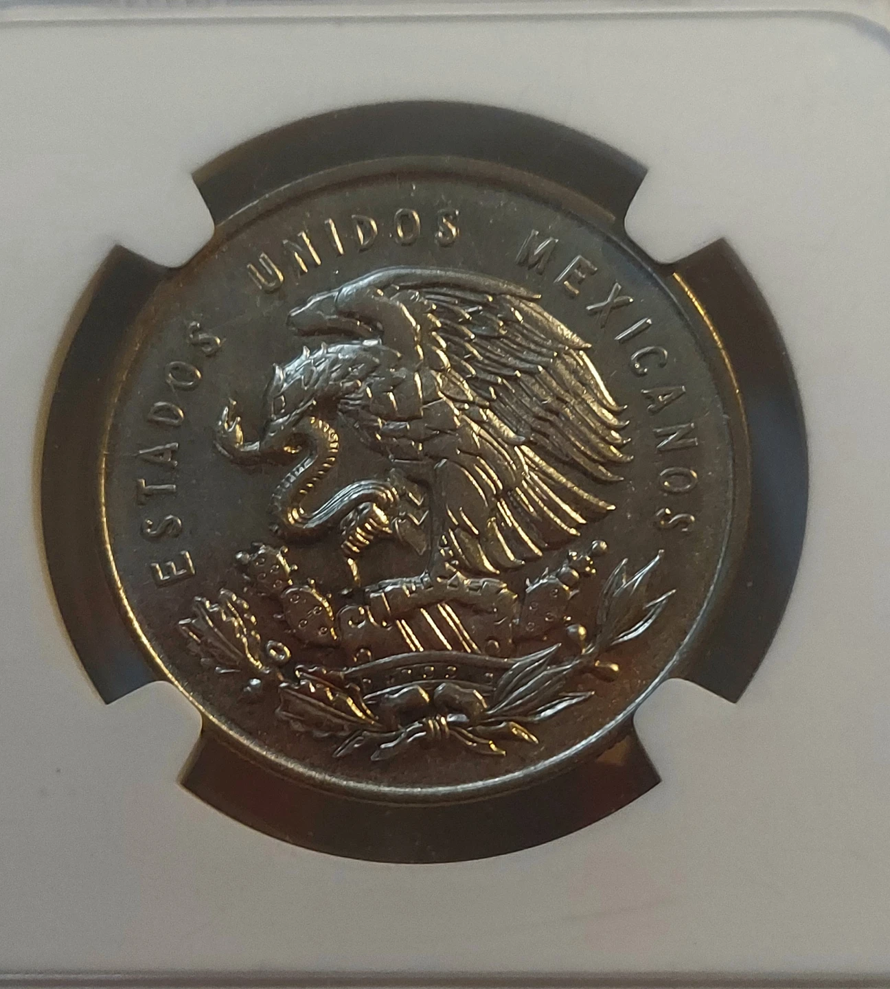 1950 Mo Mexico Peso Coin - AU 58 - photo 2