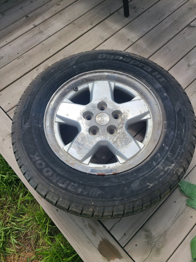 Dunlop Duropro GT Tire - 235/65R16