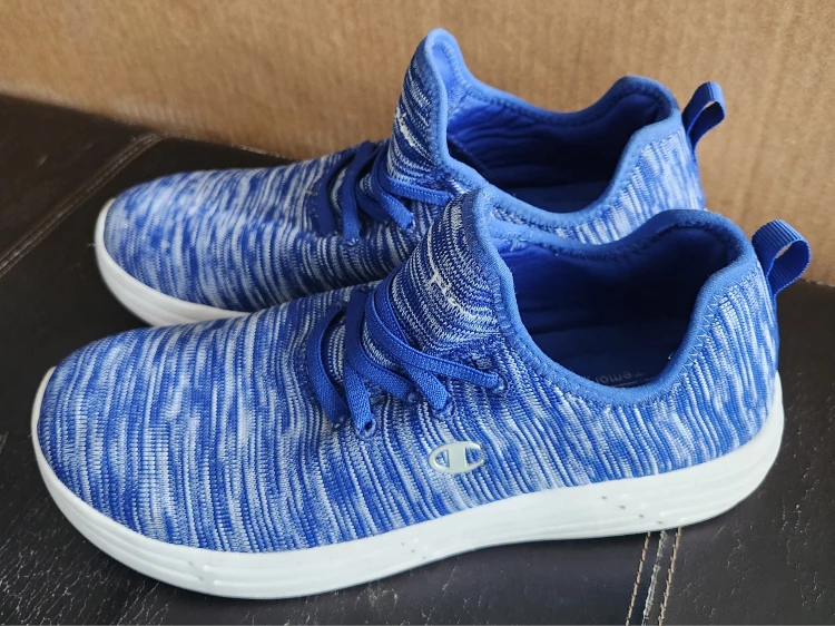 Champion Memory Foam Blue & White Sneakers - Size 10