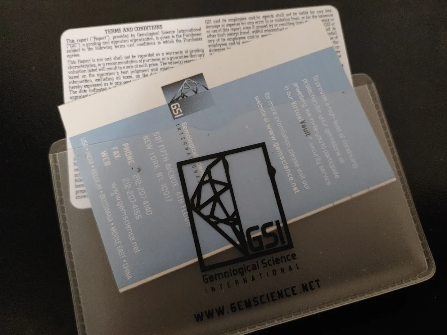 Heart studded diamond bracelet image indicator(5)