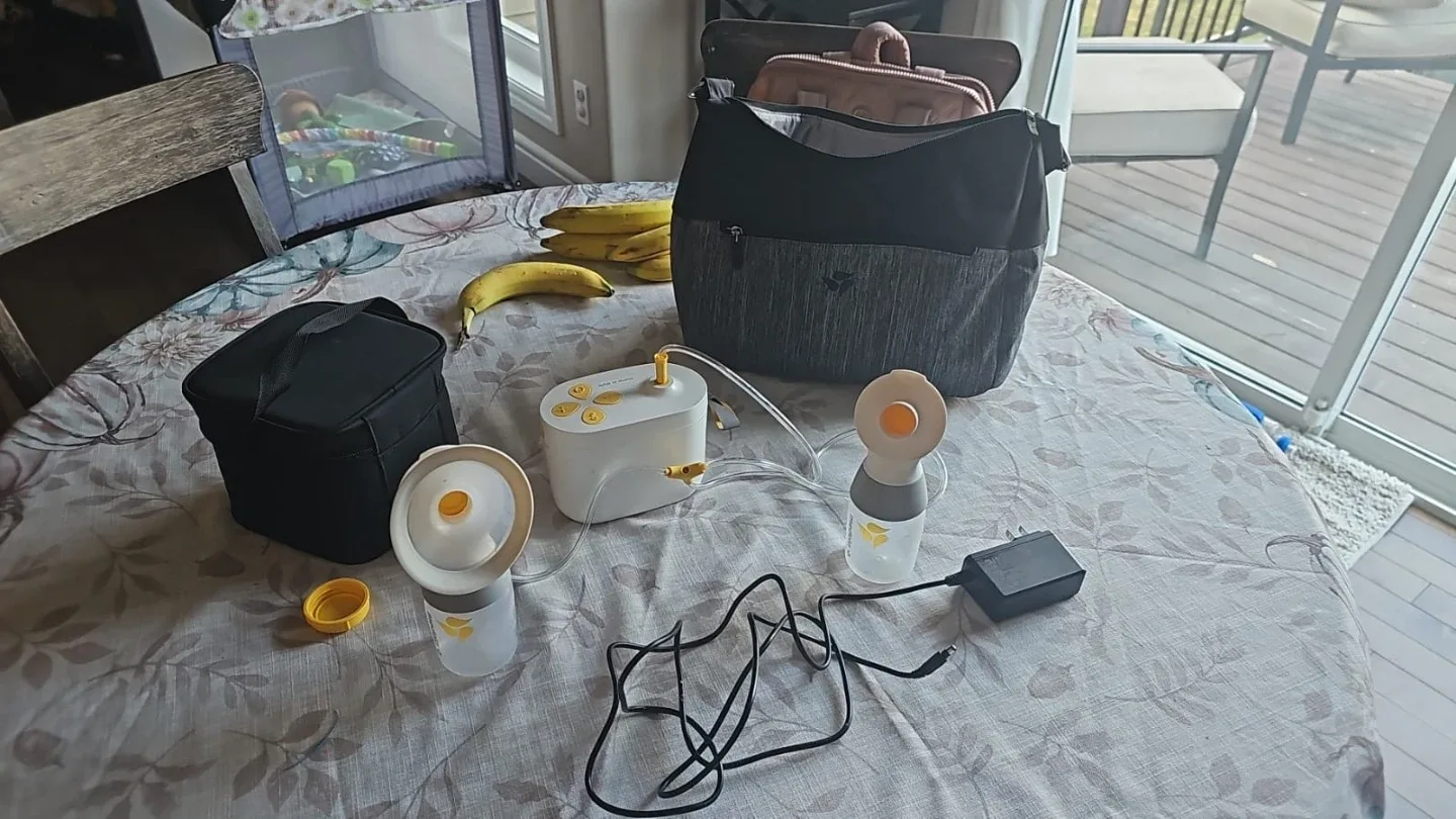 Electric Breast Pump in style  medela brand