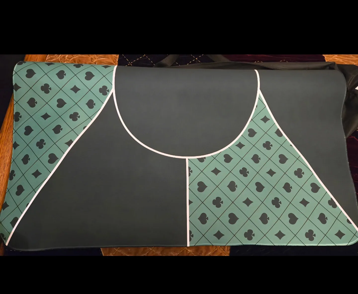 New Enyinla 3mm Thick Poker Table Top Mat image indicator(2)