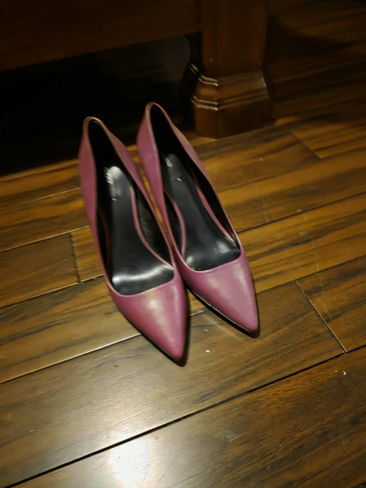 Balenciaga Purple Pointed Heels - Size 38. - photo 2