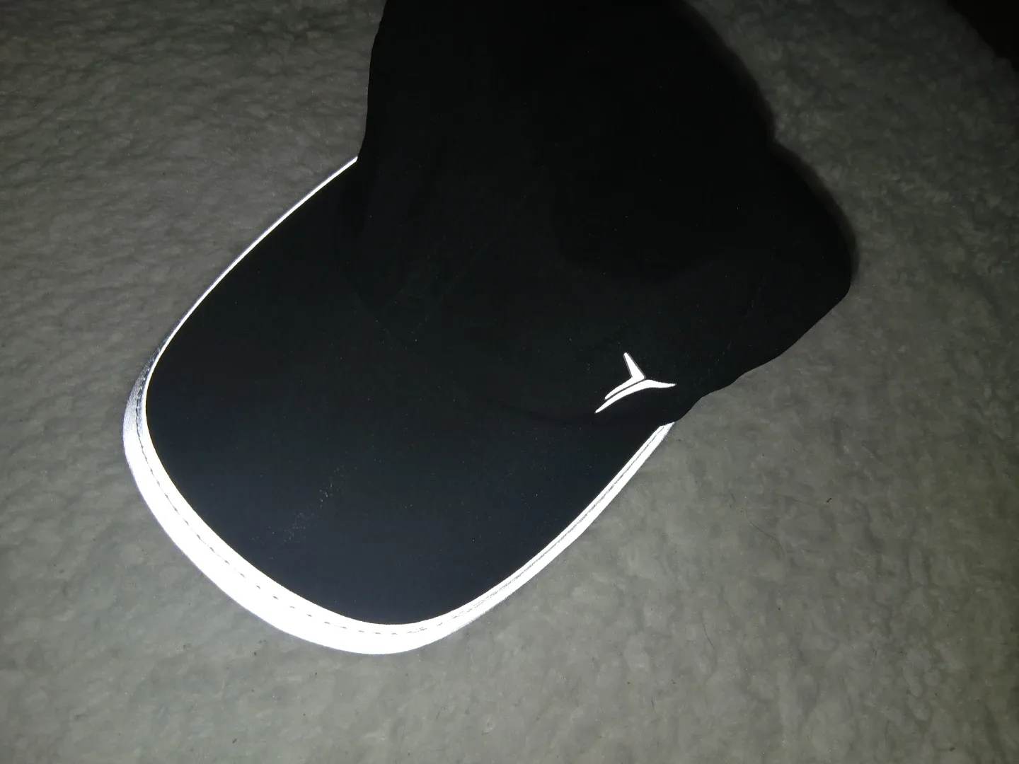 Lightweight Running Cap image indicator(2)