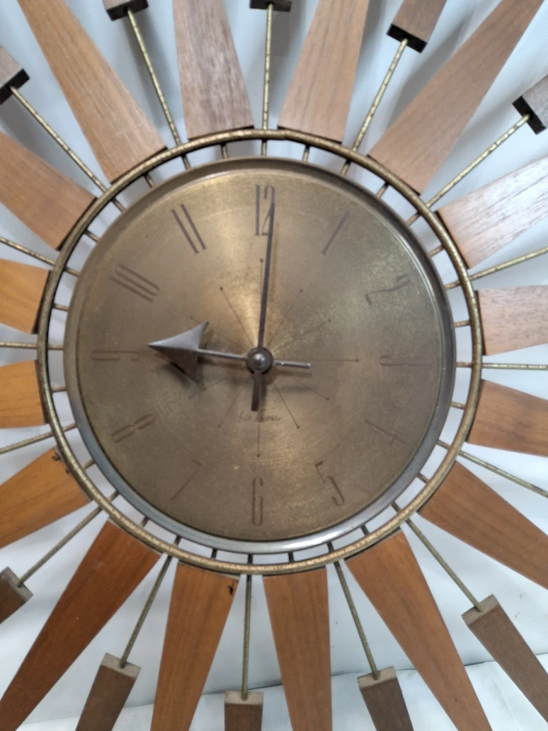 DGL Vintage Mid-Century Modern Seth Thomas Starflower Wall Clock - photo 3