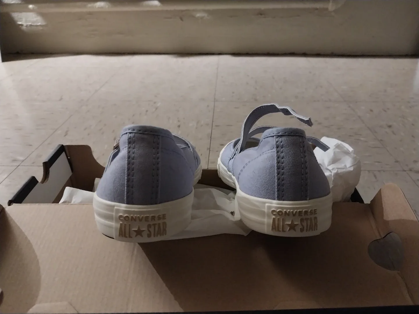 NIB! Converse Dainty Mary Jane Slip Lilac Pewter/Egret, Size 6 image indicator(5)