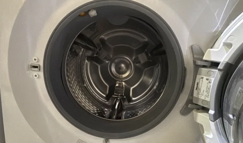 Miele W4842 White 27" Front Load Washer image indicator(3)