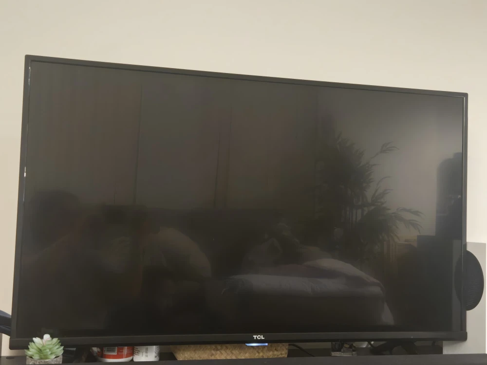 TCL 43" Class 4-Series 4K UHD HDR Smart Android TV - photo 3
