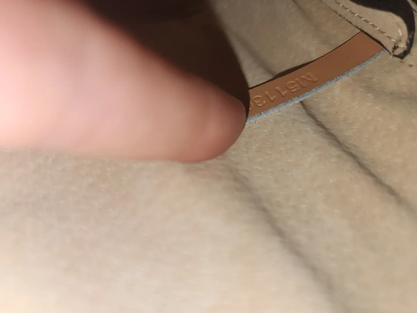 Louis Vuitton Alma Handbag Brown image indicator(2)