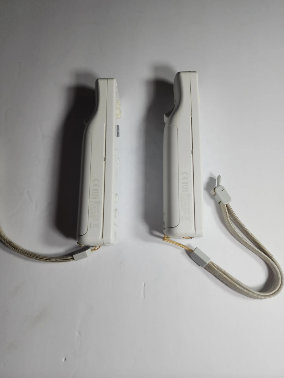 Nintendo Wii Remote Controllers - photo 2