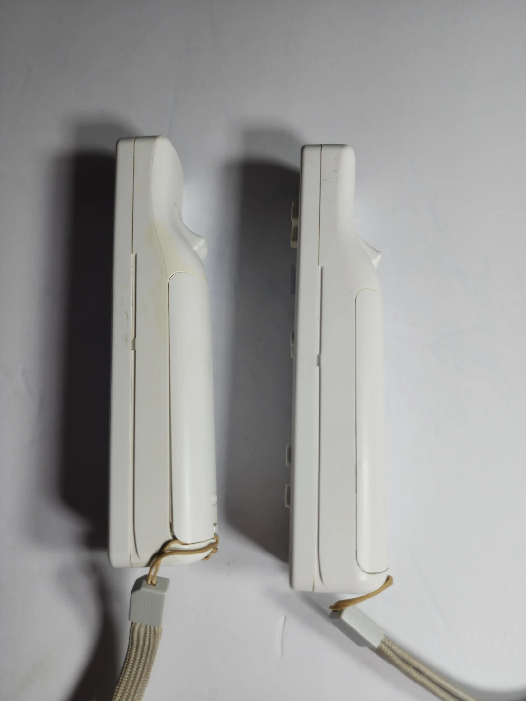 Nintendo Wii Remote Controllers - photo 4