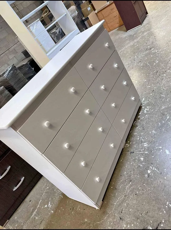 New Wooden 8-Drawer Dresser image indicator(2)