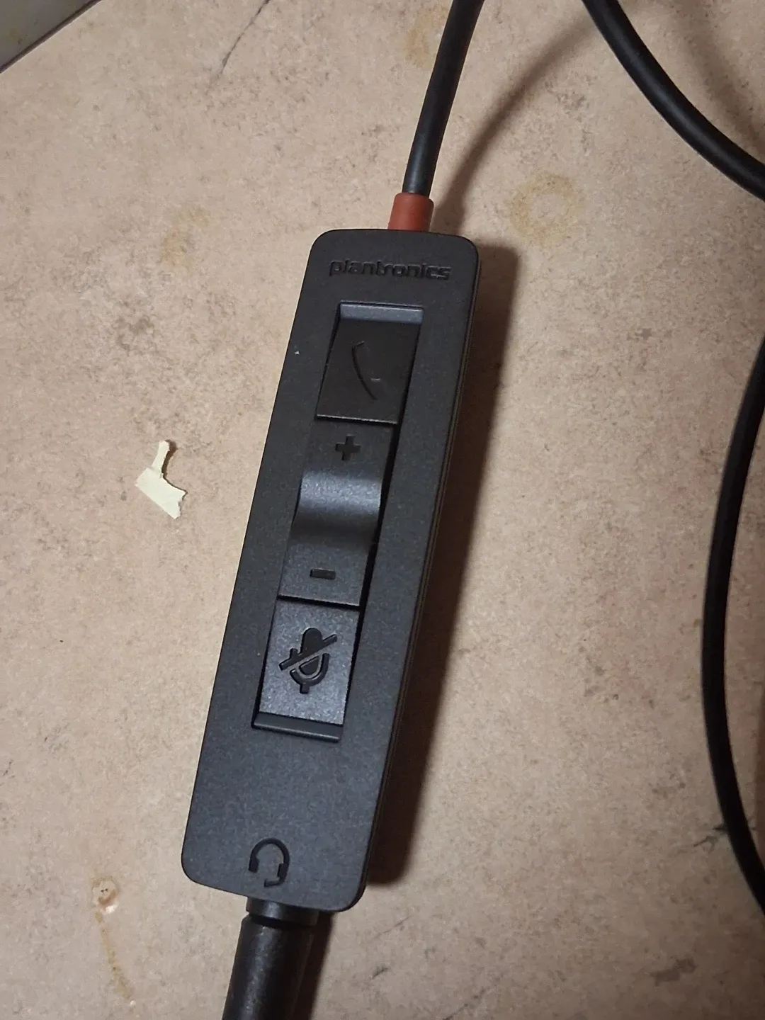 Plantronics Headset with Case image indicator(4)