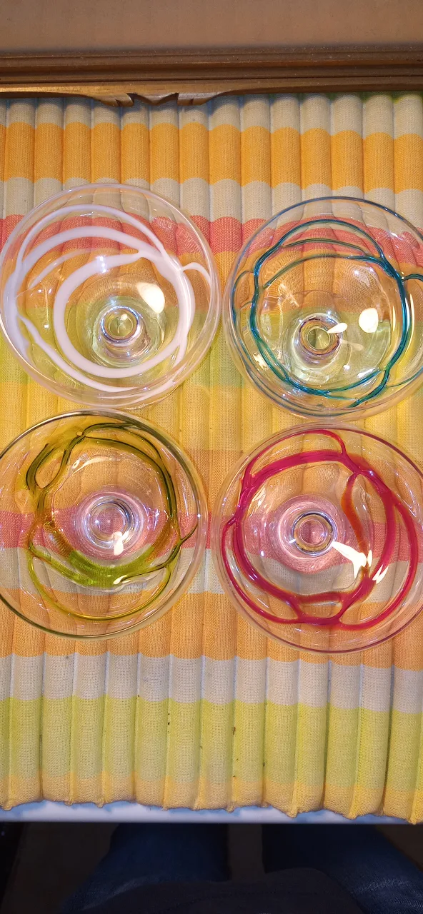 Set of 4 Decorative vintage Glass Dessert Cups image indicator(7)
