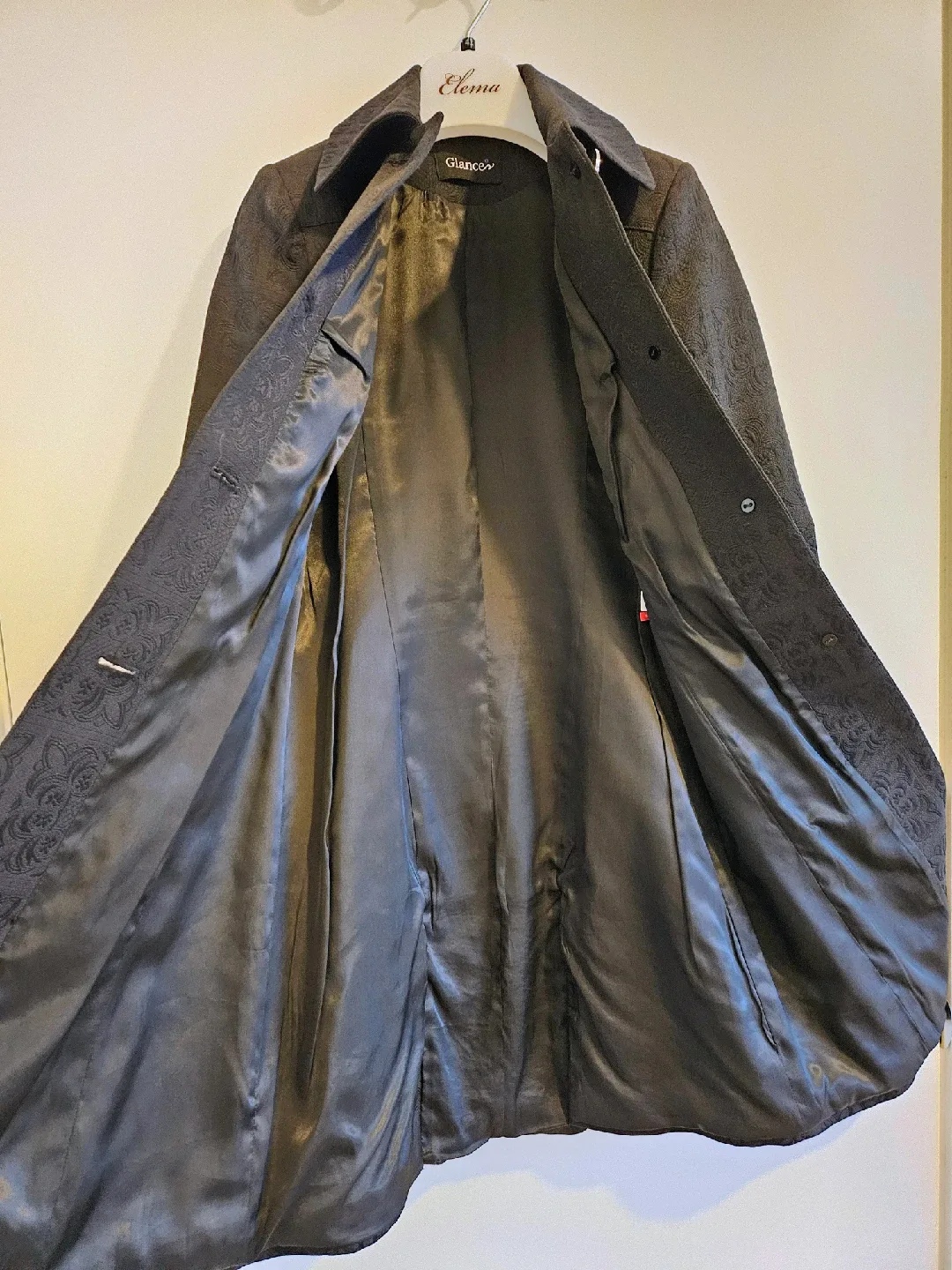 Designer Glance Coat image indicator(3)