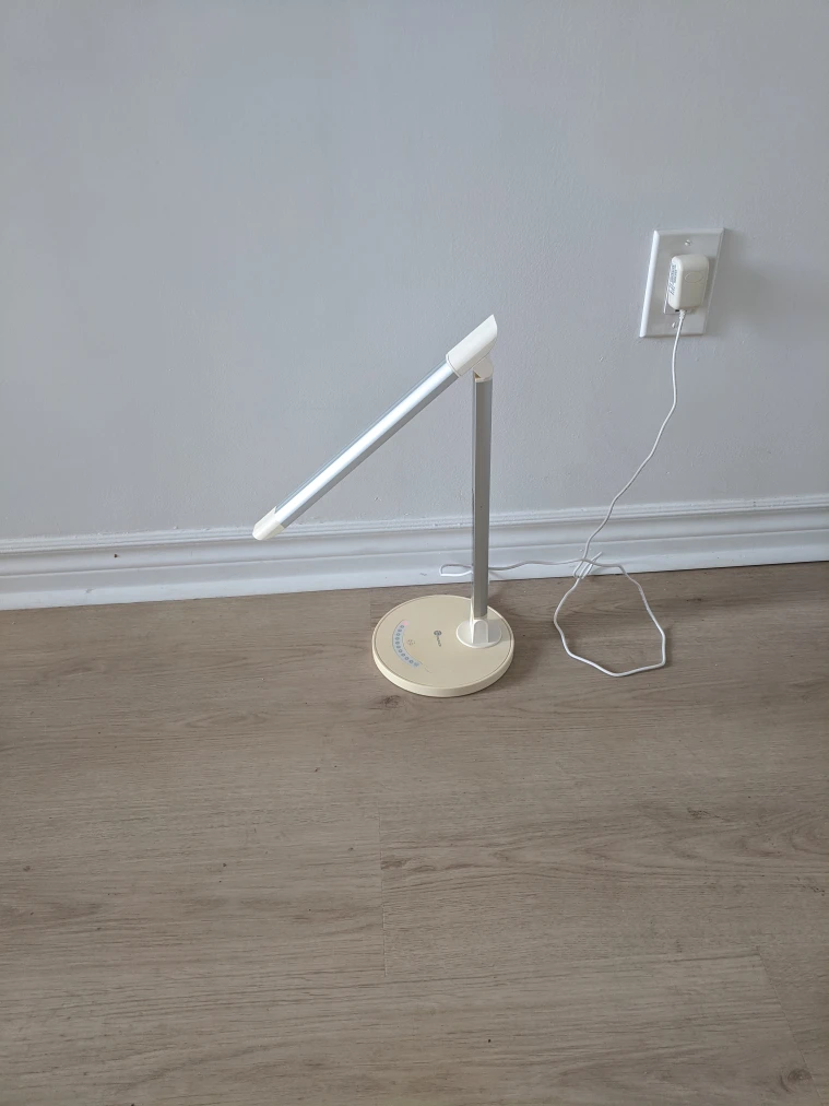 LED Desk Lamp with Adjustable Brightness - photo 3