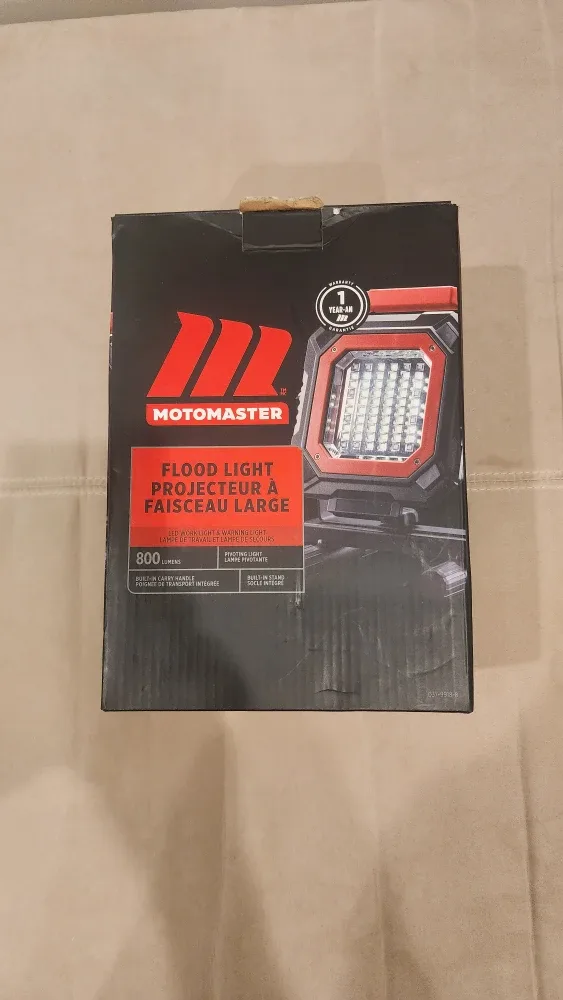 MotoMaster Flood Light - 800 Lumens image indicator(3)