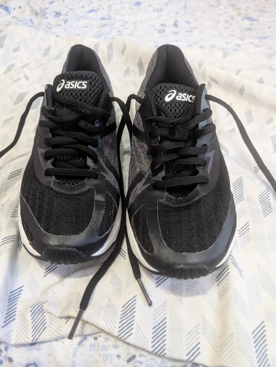 Asics T875N Running Shoes - US 6.5