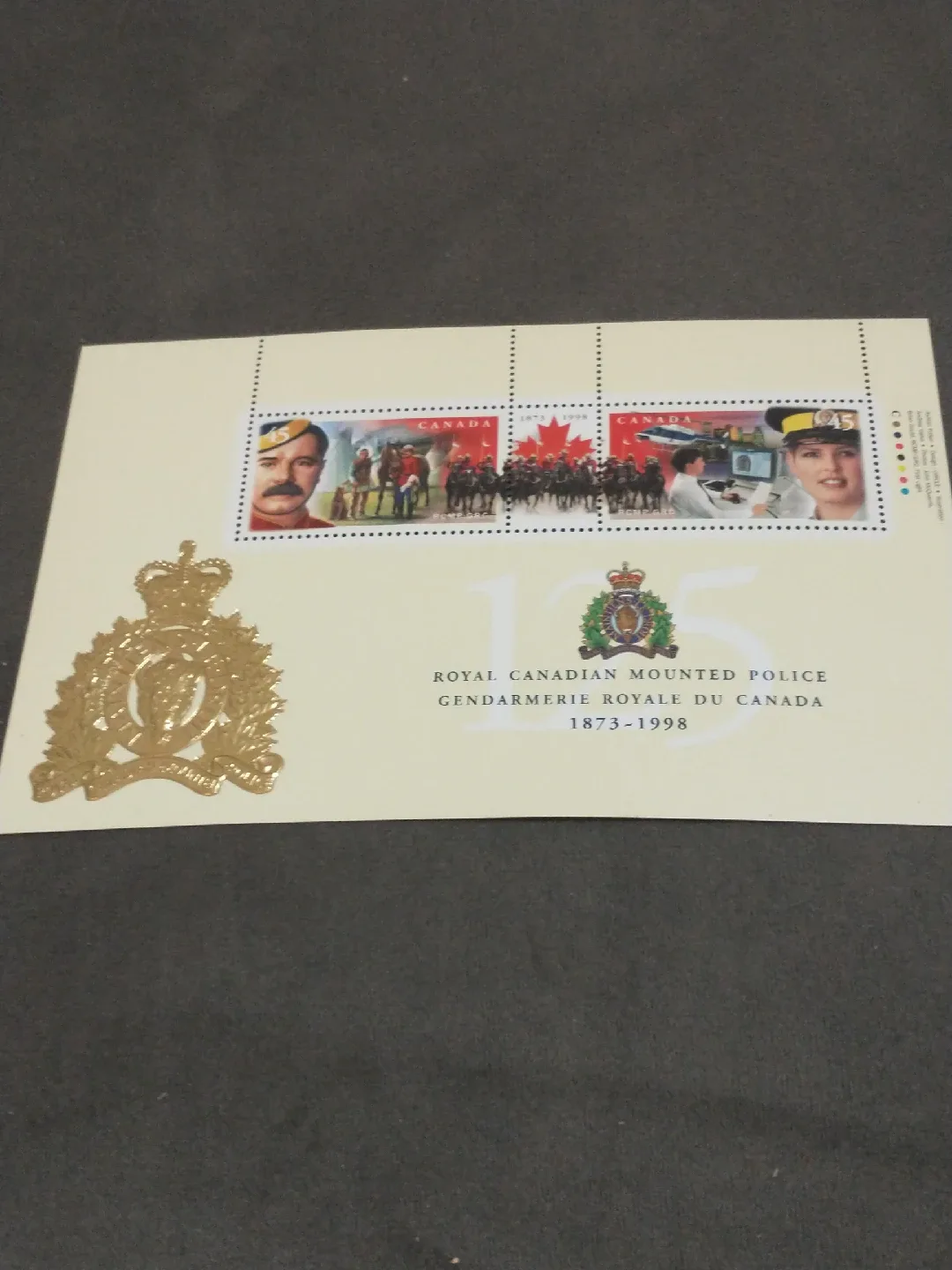 SOLD MNH Royal Canadian Mounted Police 1873-1998 souvenir sheet image indicator(2)