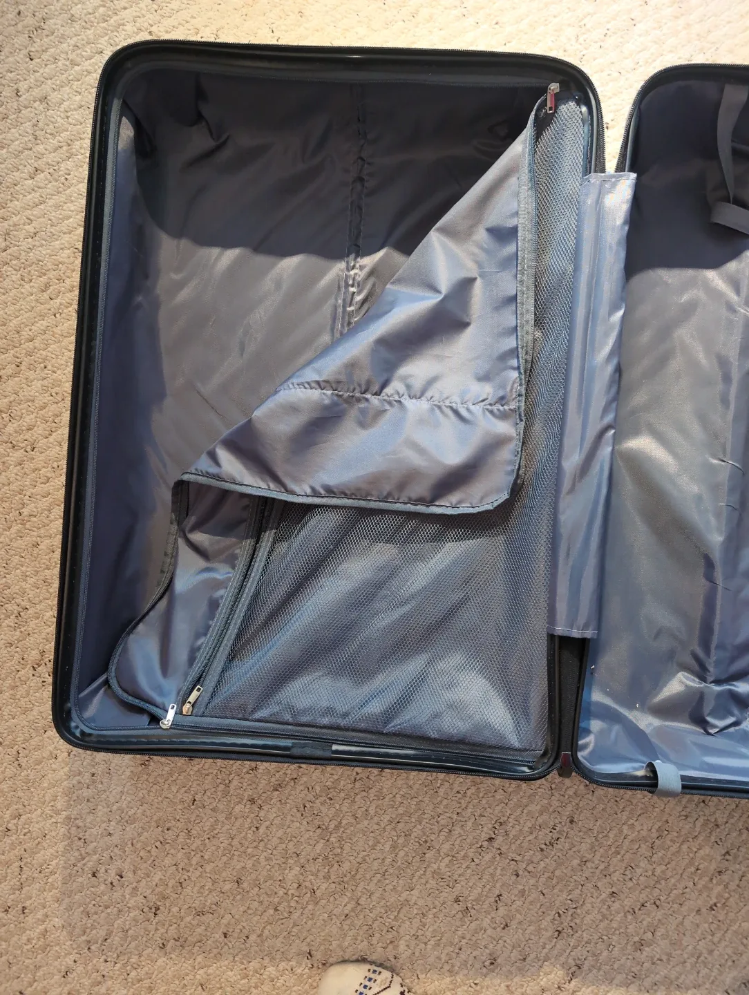 Explore Turquoise Hardside Suitcase image indicator(3)