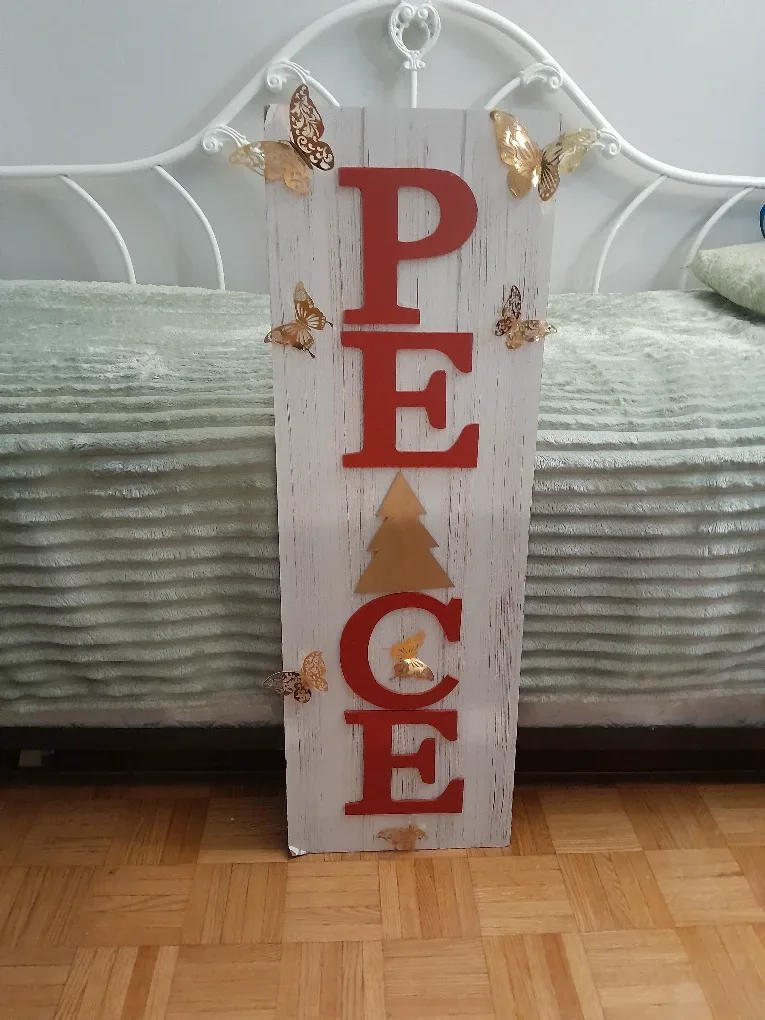 Peace Sign Wall Decor image indicator(2)