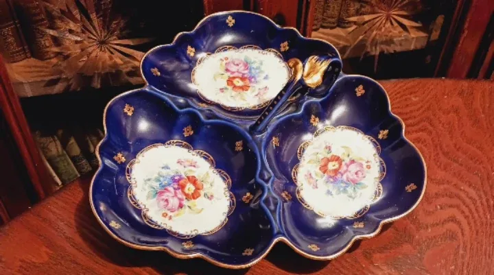 Echt Cobalt JLMENAU Porcelain 3 Sectional  Candy Tray image indicator(2)