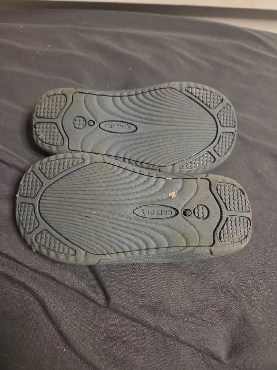 Carter's Toddler Size 8 Water Shoes image indicator(2)