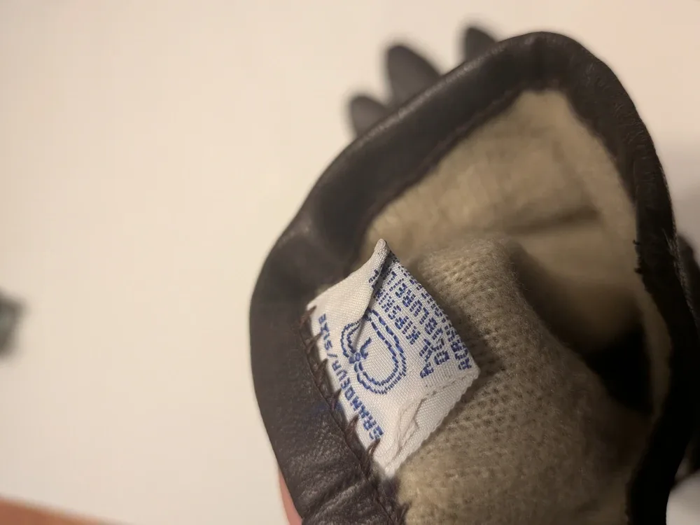 Ladies Vintage Brown Leather Gloves sz 6-6.5 (small hand) image indicator(7)